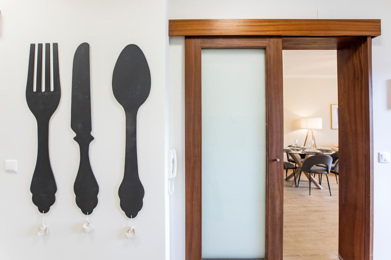 2Br Flat In Bonfim W/ Ac & Balcony By Lovelystay ปอร์โต ภายนอก รูปภาพ